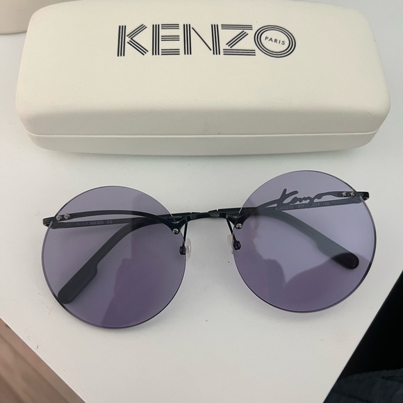 Kenzo Sunglasses with Black Frame and Purple Lenses main image 6
